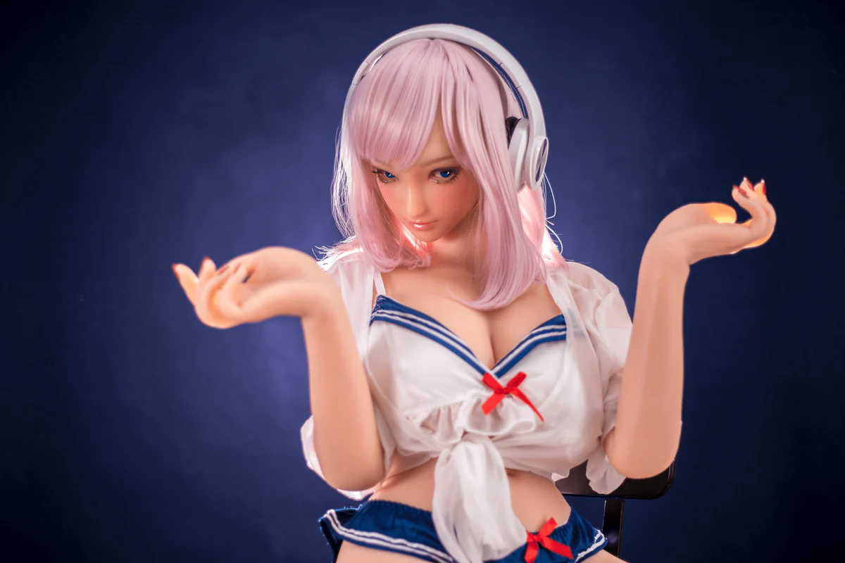 Moony: Hentai Sex Doll - Image 12